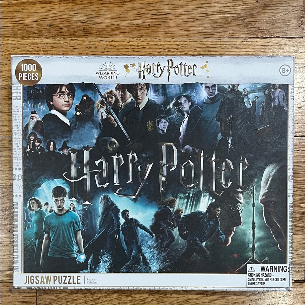 Harry Potter 1000 Piece Jigsaw Puzzle 
Bag not open